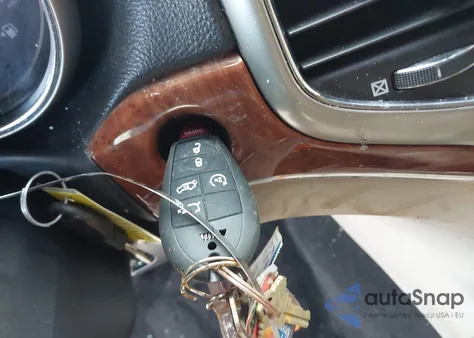 2012 Jeep Grand Cherokee Limited из США, поврежденный, VIN 1C4RJFBG0CC124161